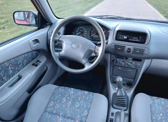 Toyota Corolla cena 11500 przebieg: 218000, rok produkcji 1998 z Alwernia małe 667